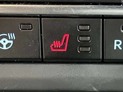 Used 2024 Ford Bronco Wildtrak AWD/4WD image 19