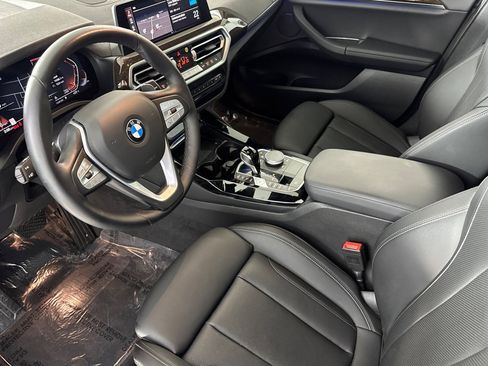 Used 2024 BMW X3 sDrive30i w/ Convenience Package RWD image 4