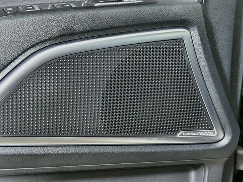 Used 2025 Kia Telluride SX FWD image 19