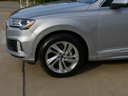 Used 2021 Audi Q7 3.0T Premium Plus AWD/4WD image 4