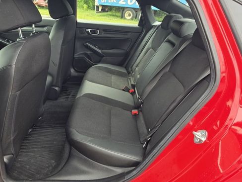 Used 2025 Honda Civic Sport image 11
