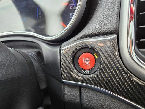 Used 2015 Jeep Grand Cherokee SRT w/ Luxury Group II image 29