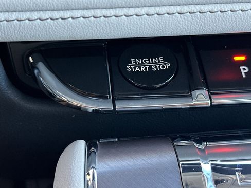 New 2025 Lincoln Aviator Premiere w/ Equipment Group 101A image 23