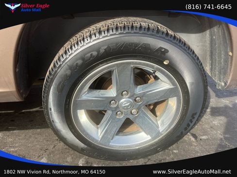 Used 2010 Dodge Ram 1500 Truck SLT w/ Big Horn Regional Pkg RWD image 8
