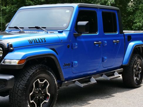 Used 2021 Jeep Gladiator Sport AWD/4WD image 43