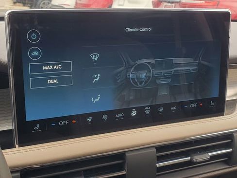 Certified 2024 Lincoln Corsair Premiere w/ Equipment Group 101A image 21