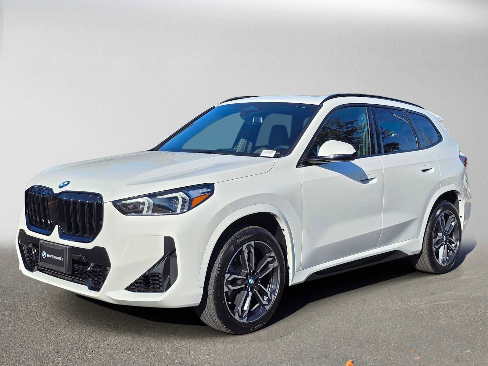Used 2026 BMW X1 xDrive28i w/ M Sport Package AWD/4WD image 7
