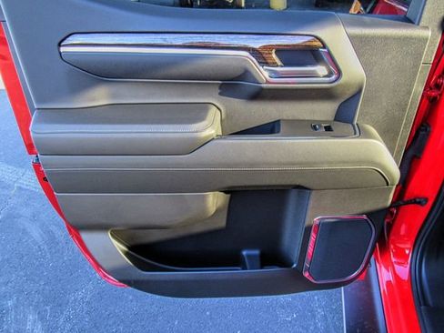 New 2025 GMC Sierra 1500 Elevation w/ LPO, Elevation Black Package image 14