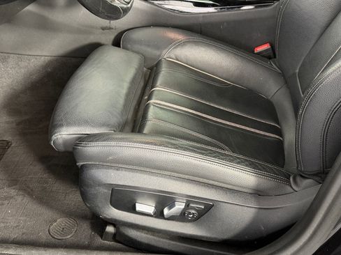Used 2018 BMW 530i RWD image 13