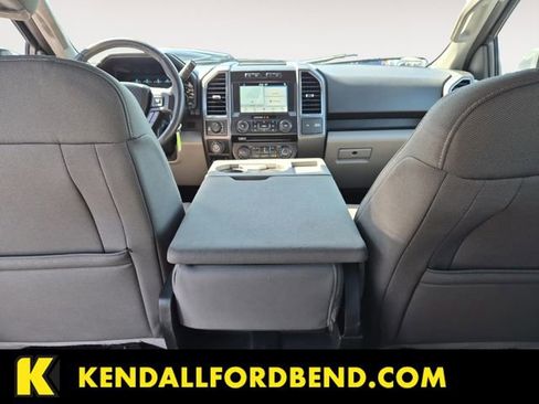 Used 2017 Ford F150 XLT w/ Equipment Group 302A Luxury AWD/4WD image 10