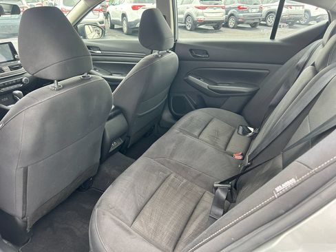 Used 2024 Nissan Altima 2.5 SV FWD image 29
