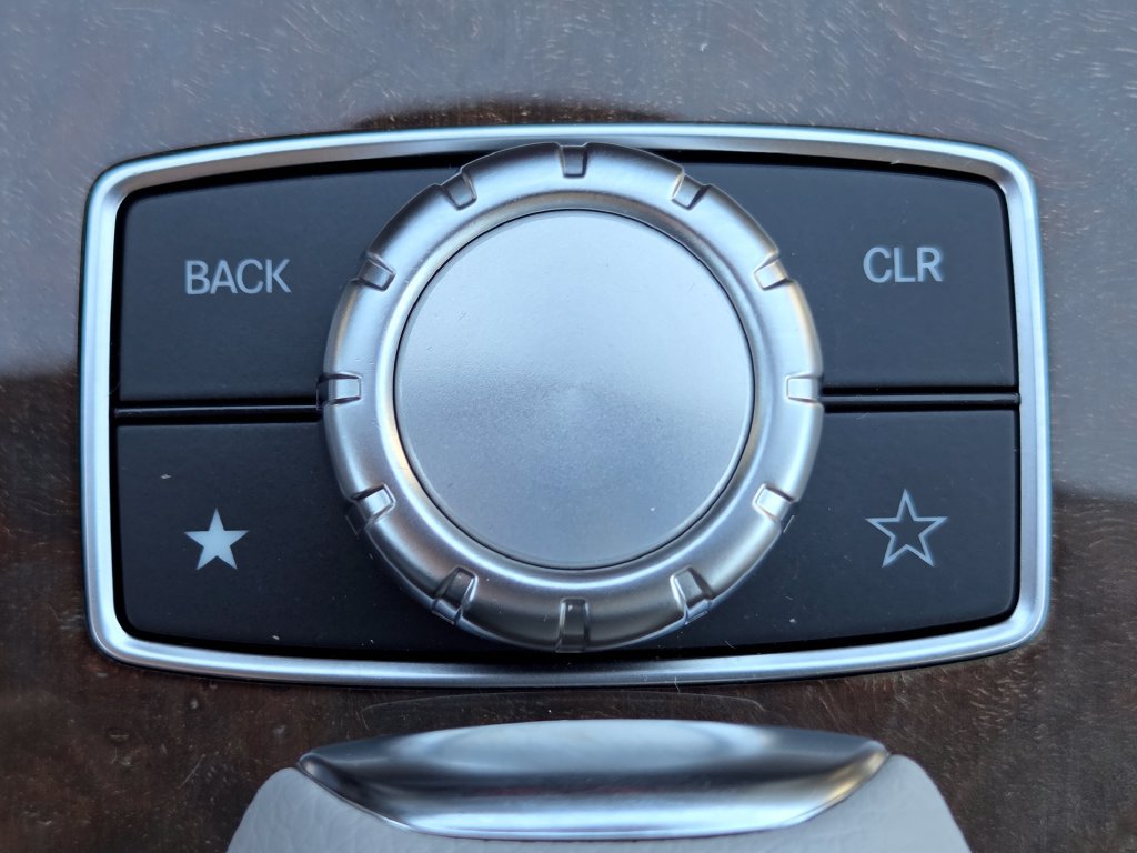Used 2014 Mercedes-Benz E 350 Sedan image 17