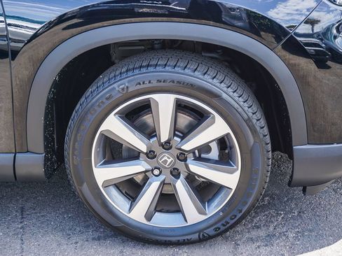 Used 2023 Honda Pilot Elite image 10