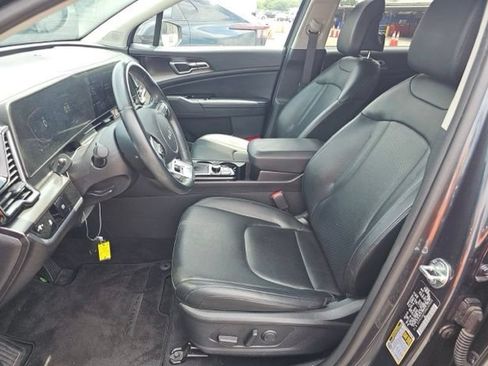 Certified 2024 Kia Sportage EX FWD image 5