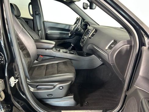 Used 2020 Dodge Durango GT image 29