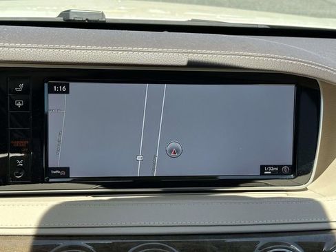 Used 2017 Mercedes-Benz S 550 4MATIC Sedan image 17