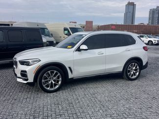 Used 2023 BMW X5 xDrive40i w/ Premium Package video 2