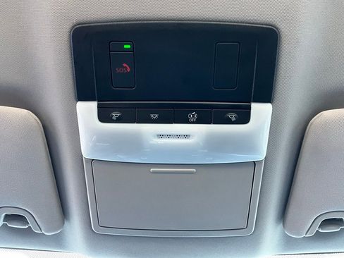 Used 2025 Nissan Altima 2.5 SR image 17