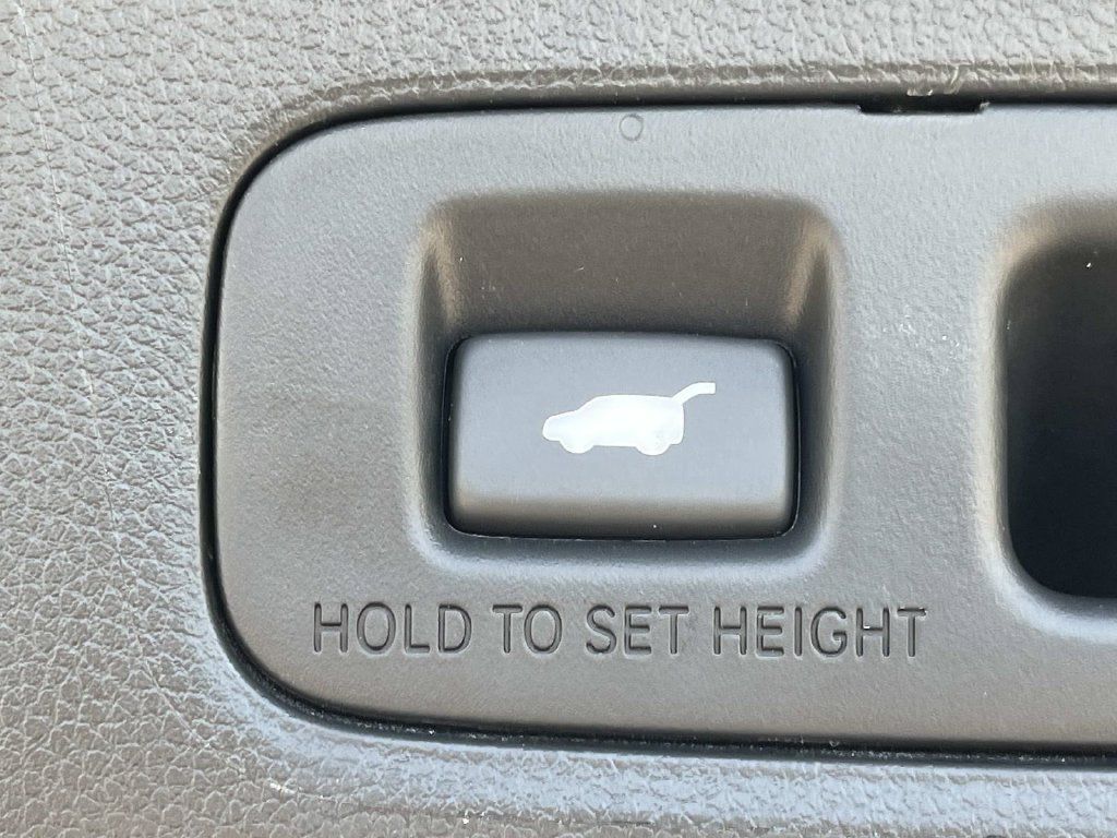 Used 2025 Honda CR-V Sport Touring image 24