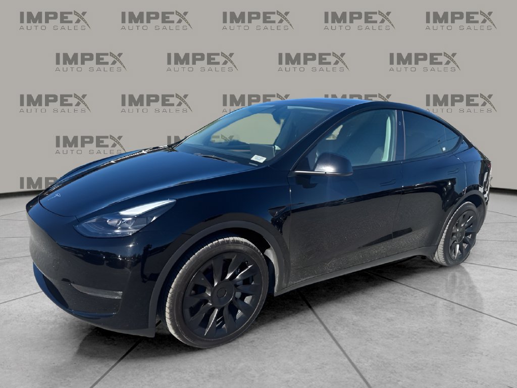 Used 2023 Tesla Model Y Long Range AWD/4WD image 1
