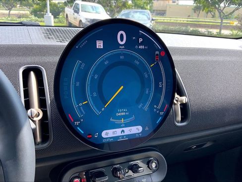 Certified 2025 MINI Cooper Countryman S w/ Comfort Package Max image 22