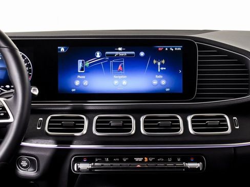 Certified 2025 Mercedes-Benz GLE 450e 4MATIC image 28