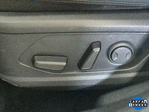 Used 2025 Kia Sportage X-Line w/ Premium Package image 14