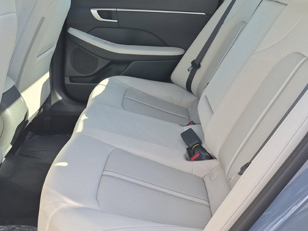 New 2026 Hyundai Sonata SEL FWD image 27