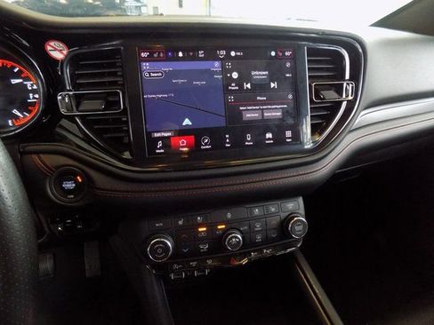 Used 2024 Dodge Durango GT image 15