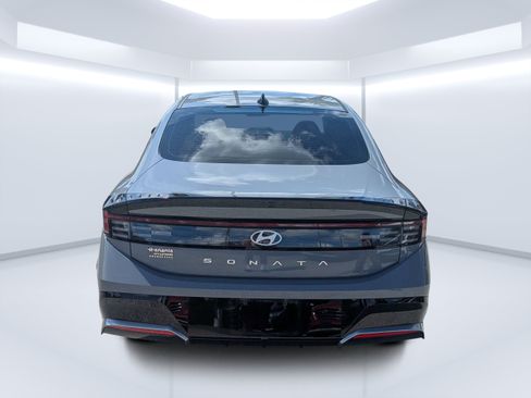 Certified 2024 Hyundai Sonata SEL FWD image 4