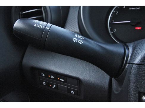 Certified 2025 Nissan Kicks Play S FWD image 21