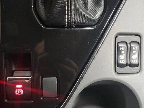 Certified 2025 Subaru Crosstrek 2.5i Sport w/ Crosstrek Mirror Package image 20