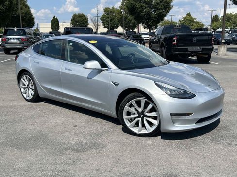 Used 2018 Tesla Model 3 Long Range AWD/4WD image 1
