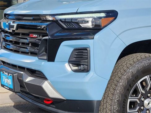 Used 2025 Chevrolet Colorado Z71 w/ Z71 Convenience Package 2 image 10