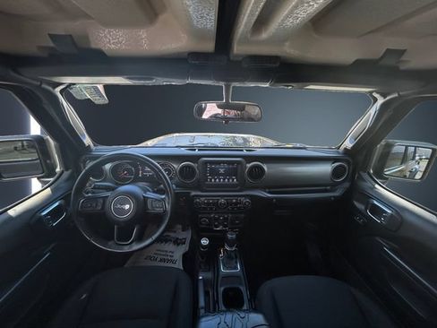 Used 2021 Jeep Gladiator Sport AWD/4WD image 10