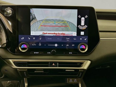 Used 2024 Lexus RX 350 w/ Technology Package image 13