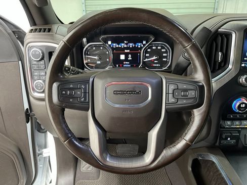 Used 2023 GMC Sierra 3500 Denali w/ Denali Ultimate Package AWD/4WD image 17