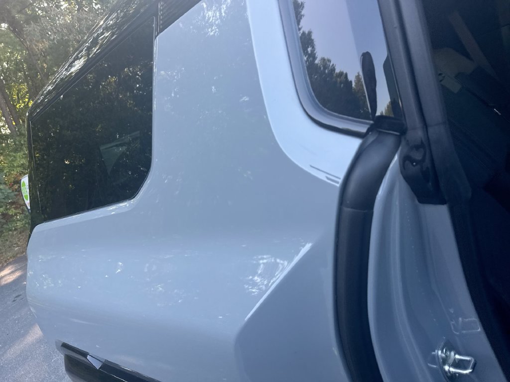 Used 2025 GMC Hummer EV 3X AWD/4WD image 30