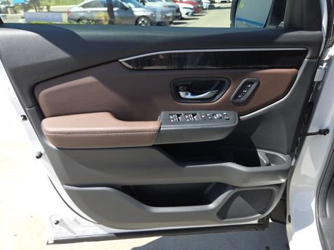 Certified 2023 Honda Pilot Elite image 15