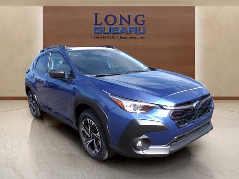 Certified 2025 Subaru Crosstrek 2.0i Premium image 3