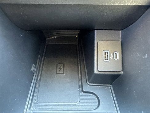 Certified 2022 Ford Edge SEL w/ Convenience Package image 25