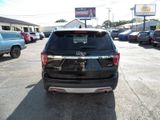 Used 2017 Ford Explorer XLT w/ Equipment Group 202A image 4