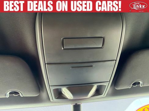 Used 2020 Dodge Grand Caravan SE FWD image 15