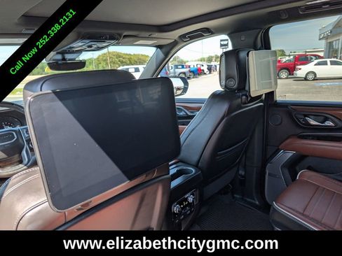 Used 2024 GMC Yukon XL Denali Ultimate image 11