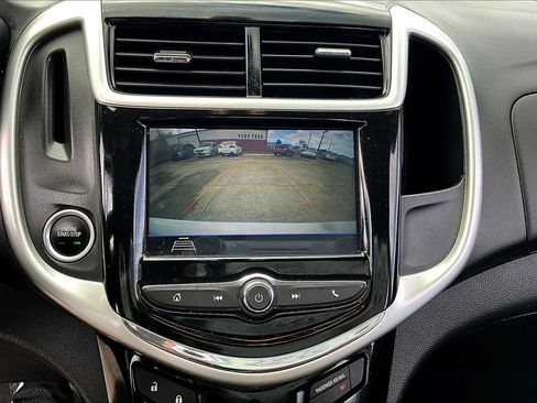 Used 2018 Chevrolet Sonic Premier image 13