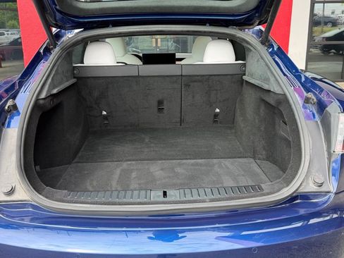 Used 2022 Tesla Model S AWD/4WD image 10