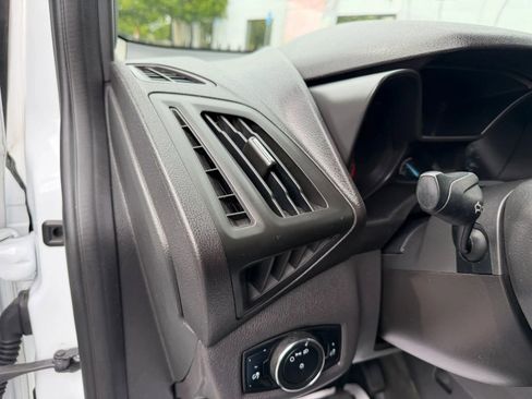 Used 2016 Ford Transit Connect XL FWD image 21