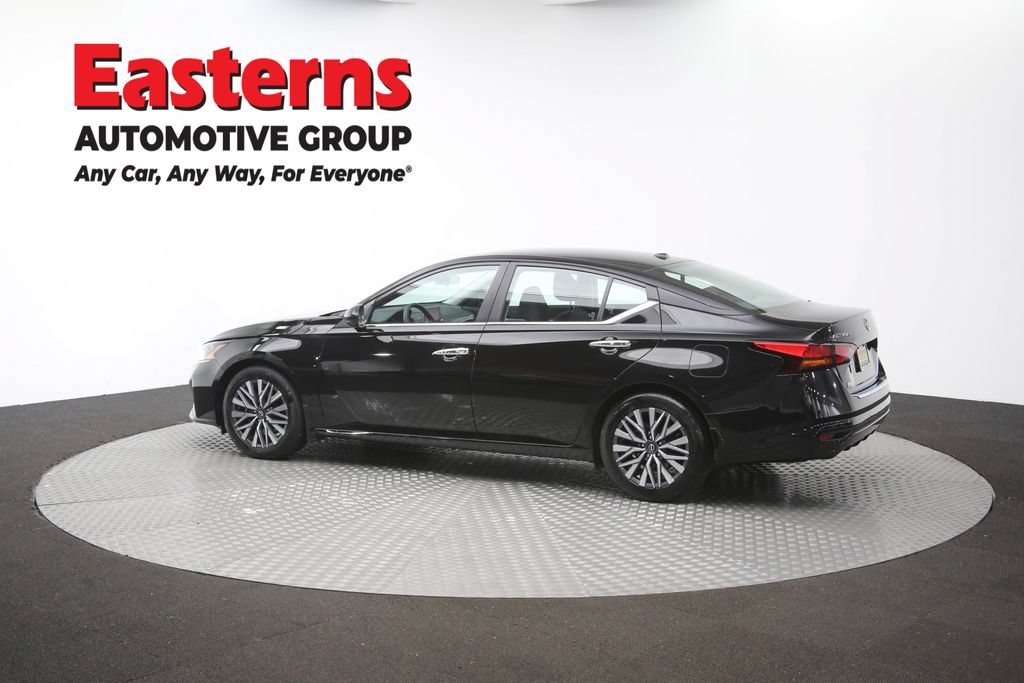 Used 2023 Nissan Altima 2.5 SV FWD image 63