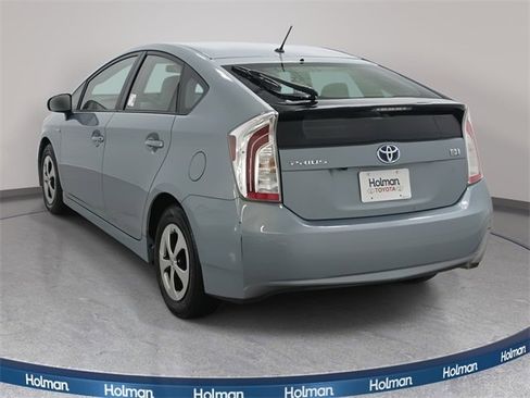 Used 2015 Toyota Prius Two image 8