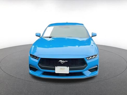 Used 2024 Ford Mustang Premium image 7